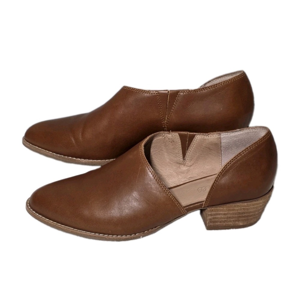 Madewell Size 9 Asymmetrical Shoe in English Saddle Leather Light Brown
